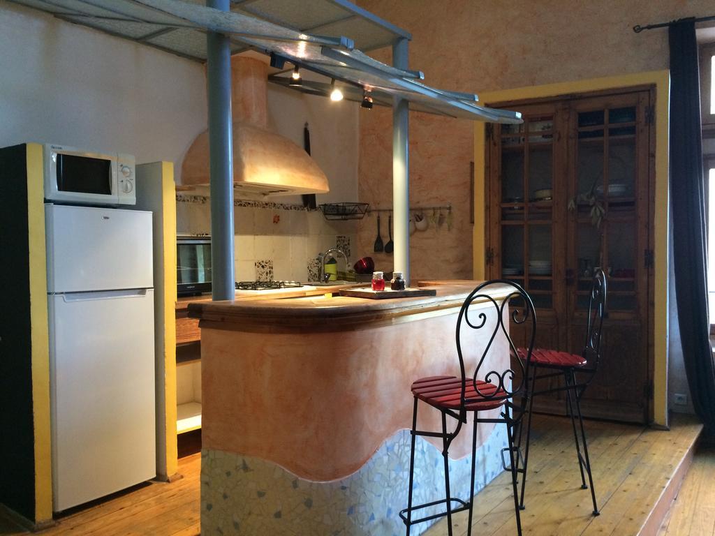 Duplex Avec Terrasse Tropezienne Apartment Pézenas Екстериор снимка